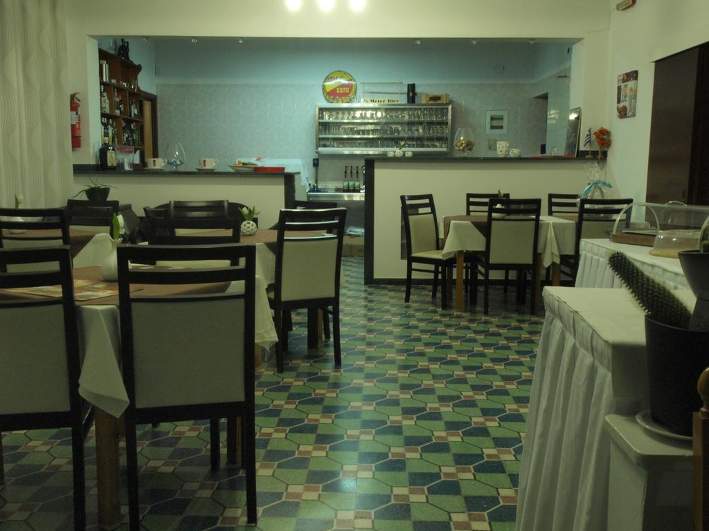 Serifos Beach Hotel Livadi  Екстериор снимка