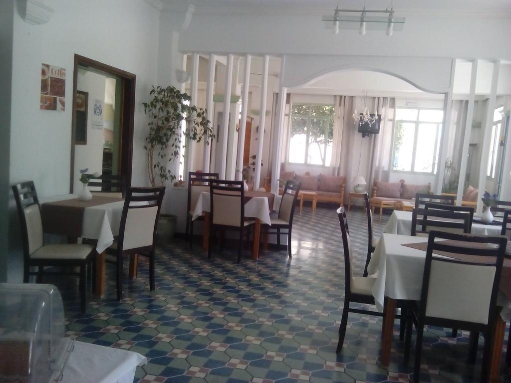 Serifos Beach Hotel Livadi  Екстериор снимка