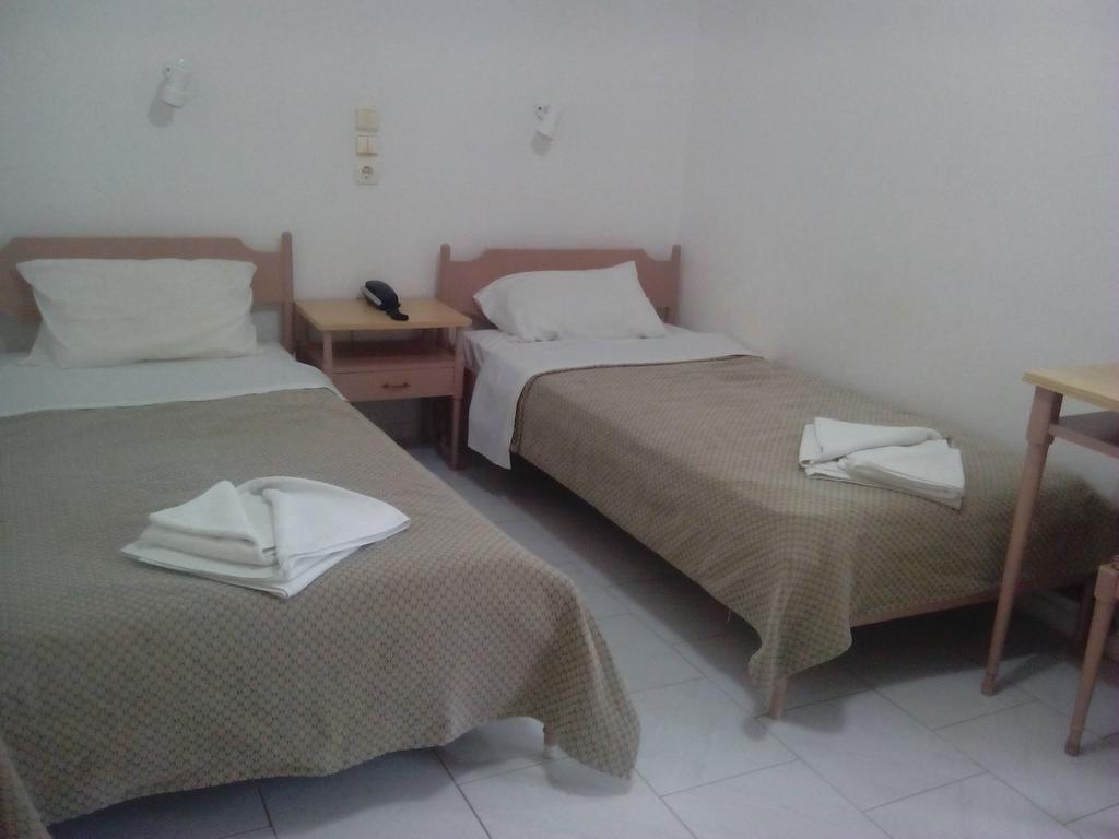 Serifos Beach Hotel Livadi  Екстериор снимка