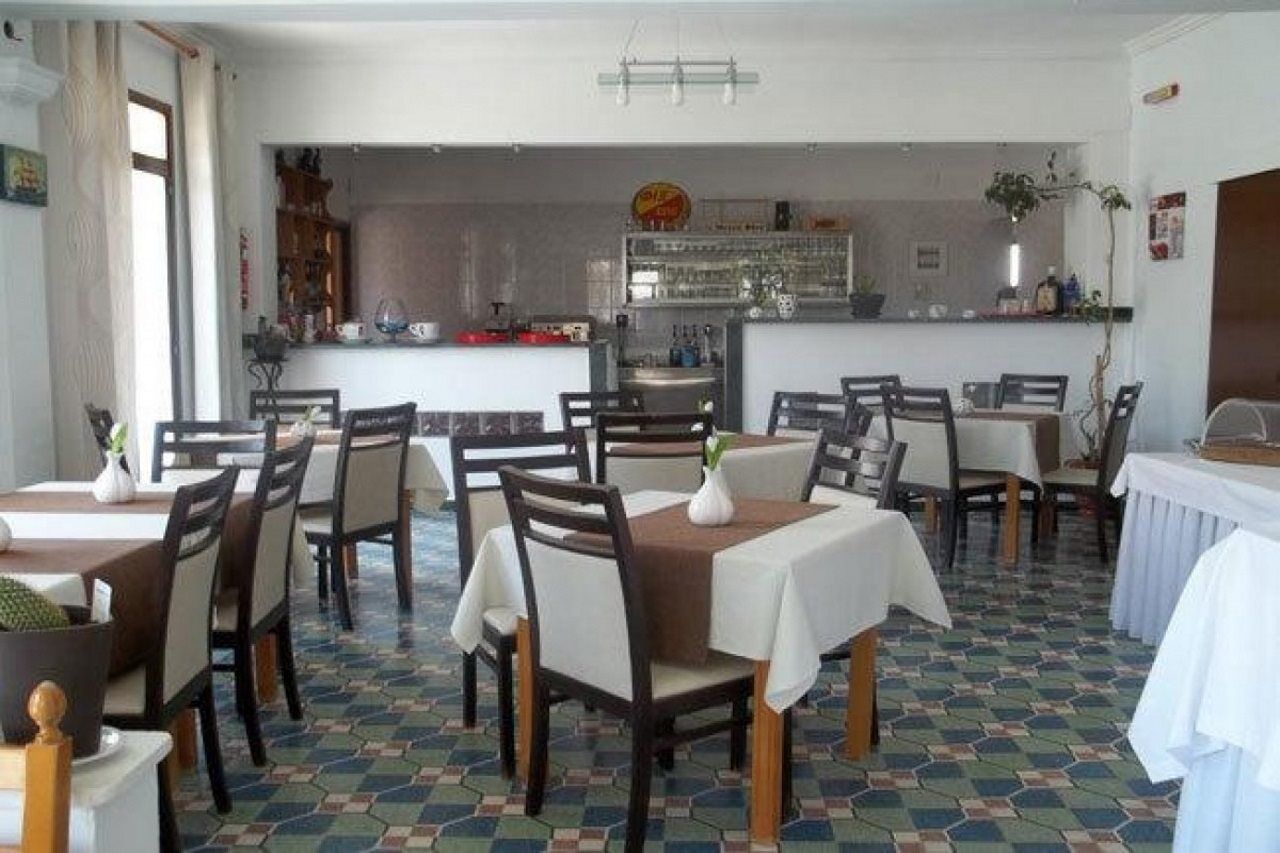 Serifos Beach Hotel Livadi  Екстериор снимка